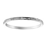 10K White Gold Chi Chi Hammered Band